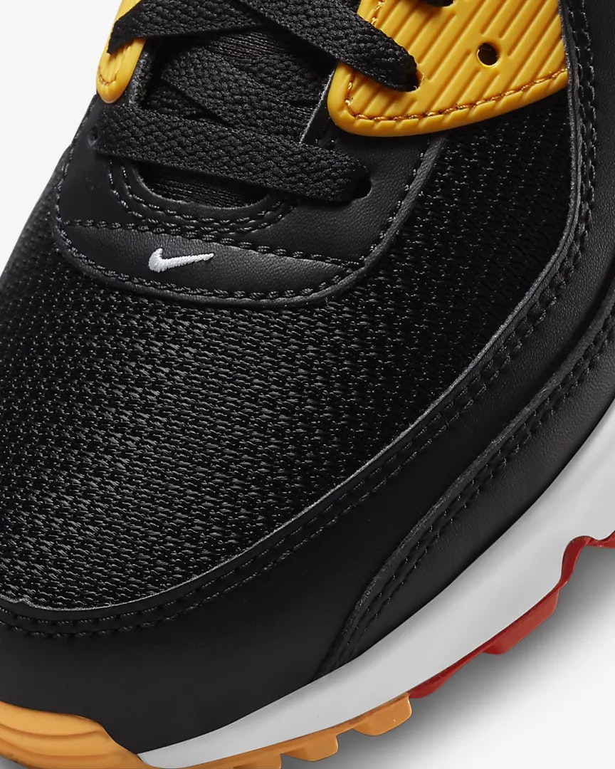 Nike Air Max 90 "Raygun"