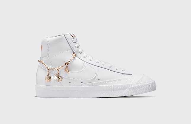 Nike Blazer Mid '77 LX "Lucky Charms" Nike Blazer Mid '77 LX "Lucky Charms"