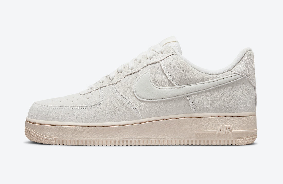Nike Air Force 1 Low “Summit White”