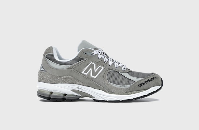 Invincible x N.Hoolywood x New Balance 2002R "Light Grey" Invincible x N.Hoolywood x New Balance 2002R "Light Grey"