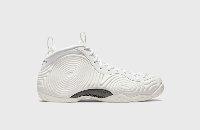 Comme des Garçons x Nike Air Foamposite One "Cream White" Comme des Garçons x Nike Air Foamposite One "Cream White"