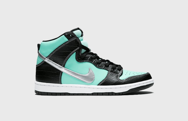 Diamond Supply Co. x Nike SB Dunk High Premium “Tiffany”