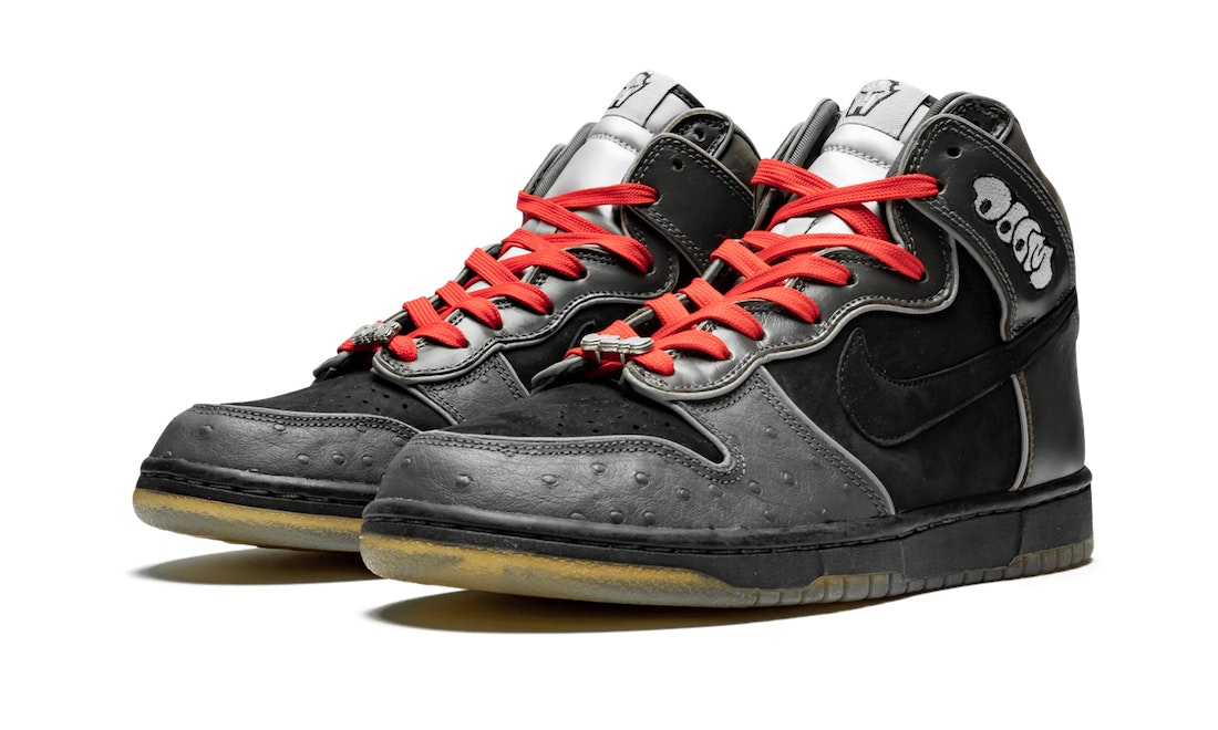 Nike SB Dunk High “MF Doom”