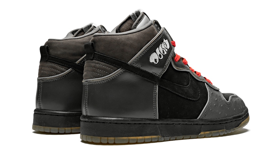 Nike SB Dunk High “MF Doom”