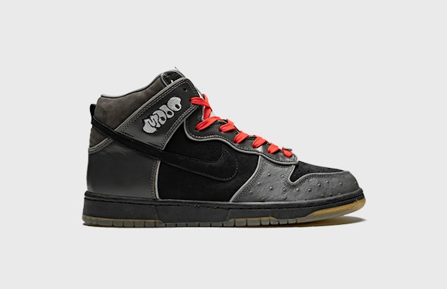 Nike SB Dunk High “MF Doom”