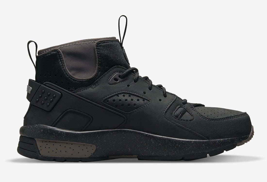 Nike ACG Air Mowabb "Off Noir"