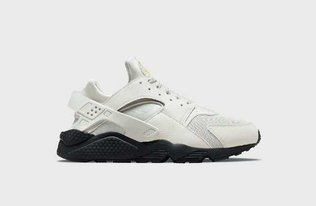 Nike Air Huarache "Light Bone Reflect"