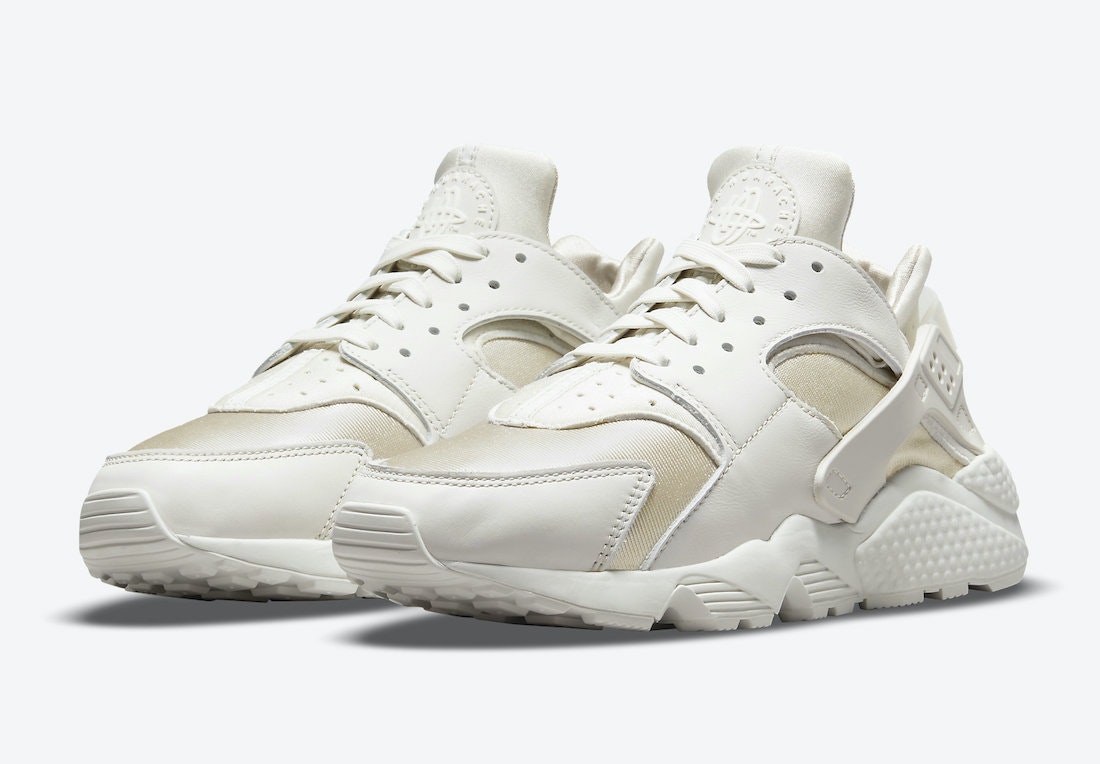 Nike Air Huarache "Sail"