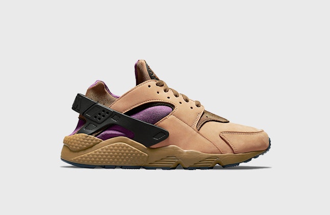 Nike Air Huarache LE "Praline" Nike Air Huarache LE "Praline"