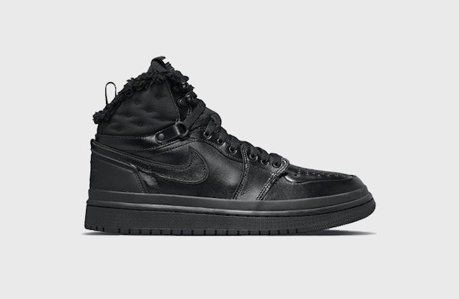 Air Jordan 1 Acclimate “Triple Black”