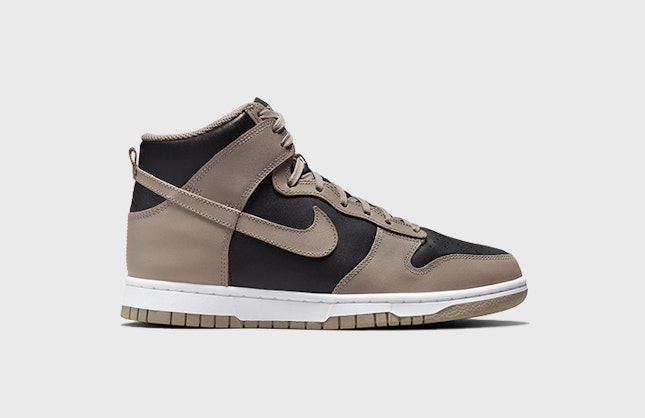 Nike Dunk High “Moon Fossil”
