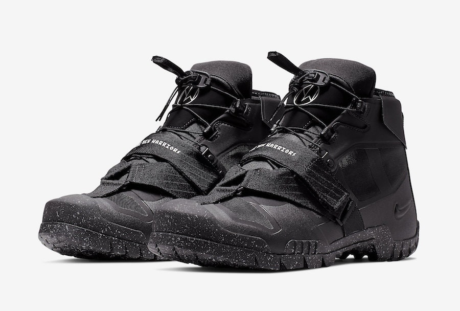 Undercover x Nike SFB Mountain "Triple Black"