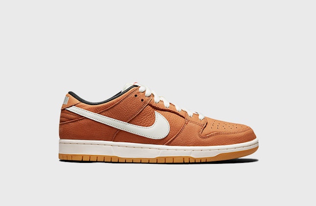 Nike SB Dunk Low "Dark Russet" Nike SB Dunk Low "Dark Russet"