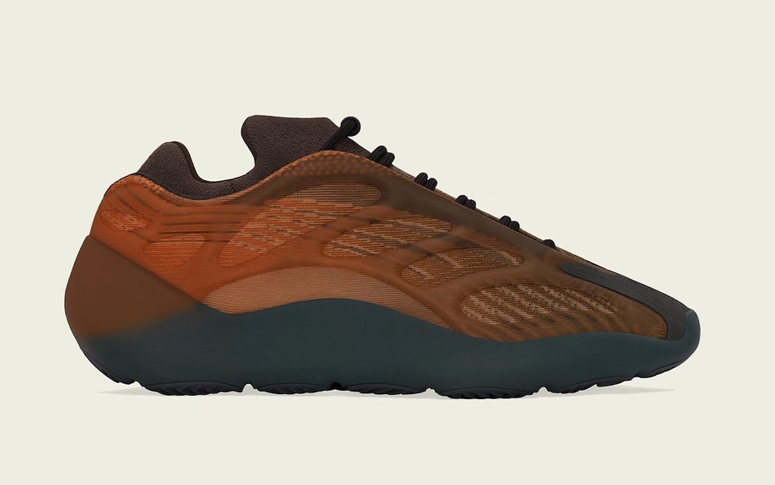 adidas Yeezy 700 V3 "Copper Fade"