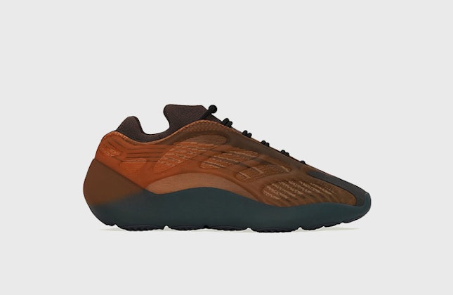 adidas Yeezy 700 V3 “Copper Fade”