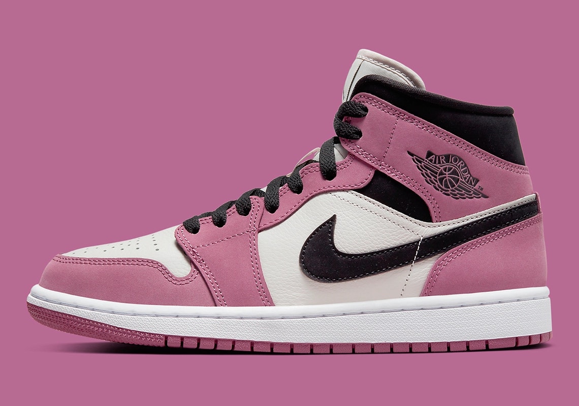 Air Jordan 1 Mid "Pink Berry" 