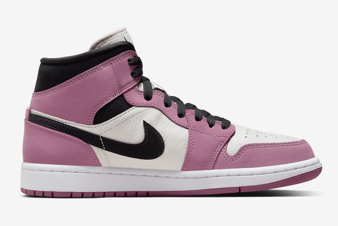 Air Jordan 1 Mid "Light Mulberry"