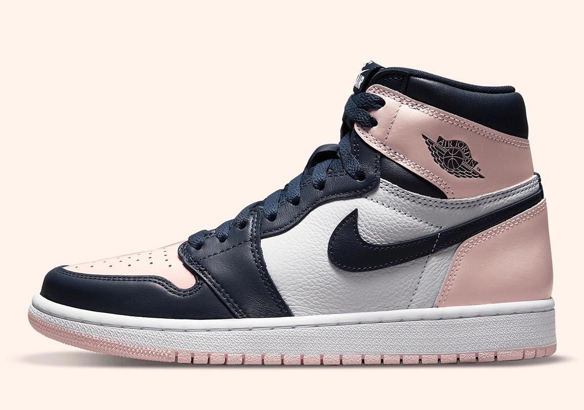 Air Jordan 1 "Bubble Gum" 