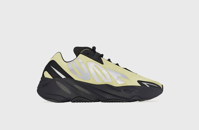 adidas Yeezy Boost 700 MNVN "Wash Cream"