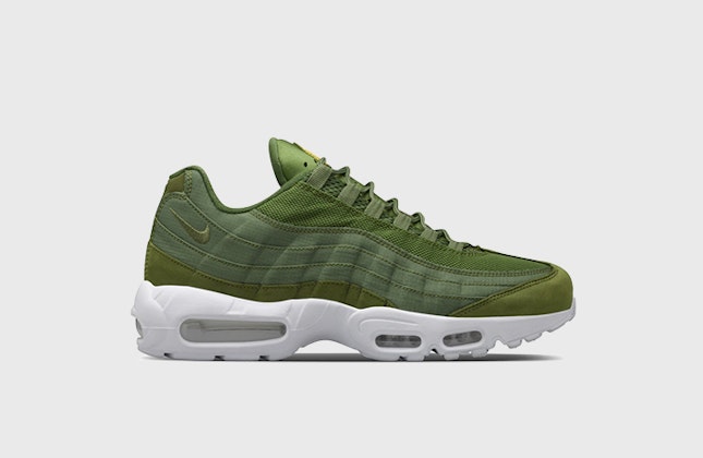 Stüssy x Nike Air Max 95 "Olive Aura" Stüssy x Nike Air Max 95 "Olive Aura"