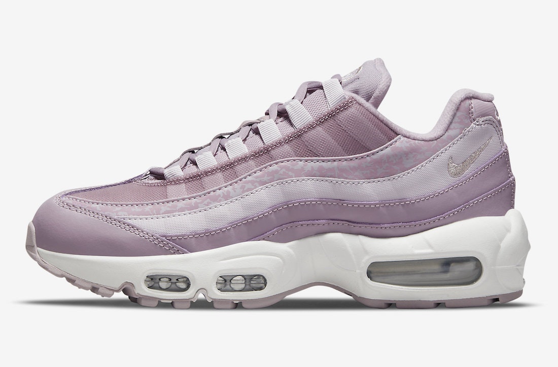 Nike Air Max 95 "Pink Camo"