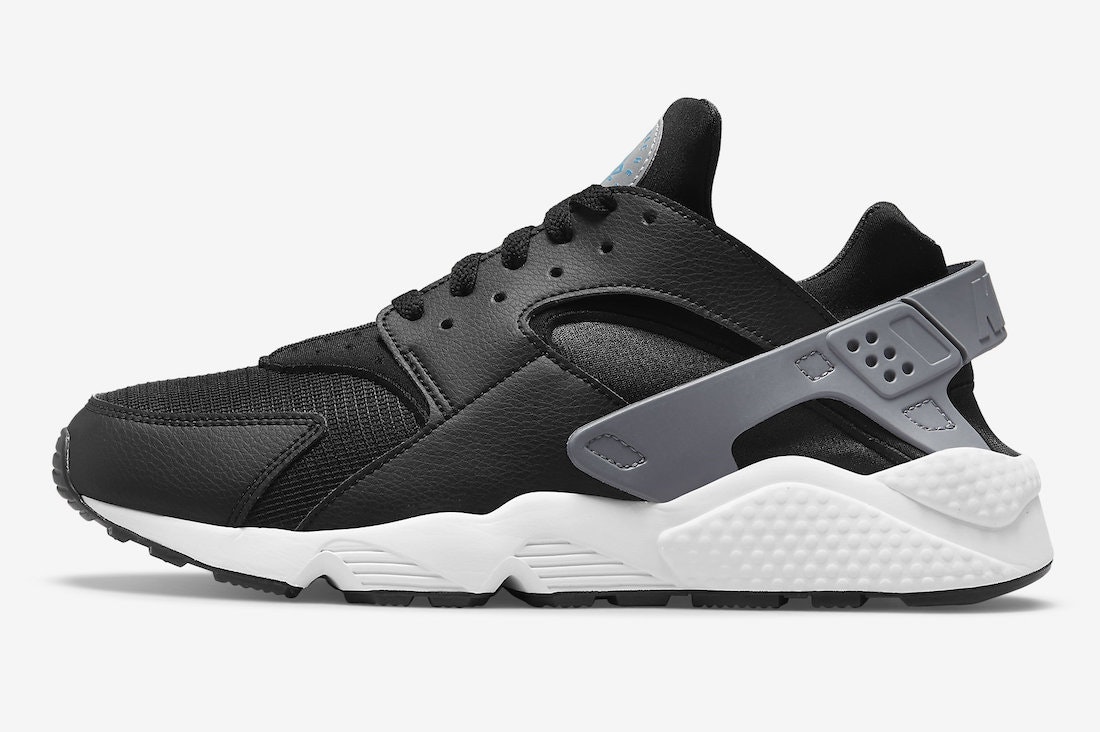 Nike Air Huarache J22 "Black Smoke"