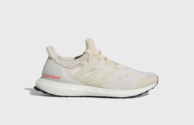 adidas Ultra Boost DNA "Ecru Tint"