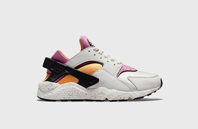 Nike Air Huarache "Lethal Pink" Nike Air Huarache "Lethal Pink"