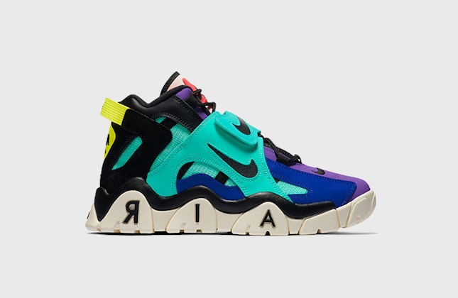 atmos x Nike Air Barrage Mid "Pop The Street" atmos x Nike Air Barrage Mid "Pop The Street"