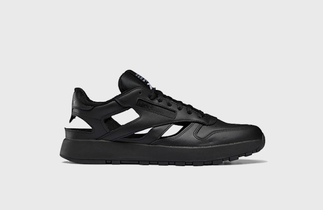 Maison Margiela x Reebok Classic Leather DQ "Core Black"