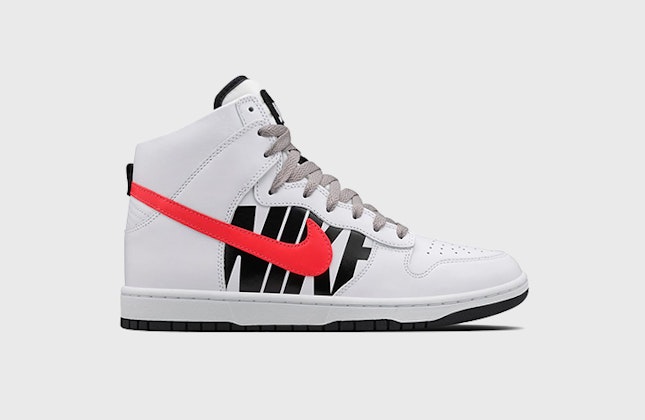 Undefeated x Nike Dunk High Lux "Just Do It" Undefeated x Nike Dunk High Lux "Just Do It"