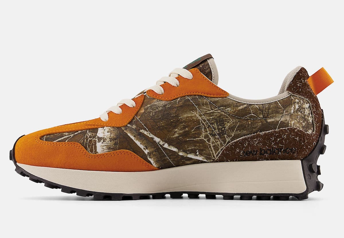 atmos x New Balance 327 "Realtree Camo"