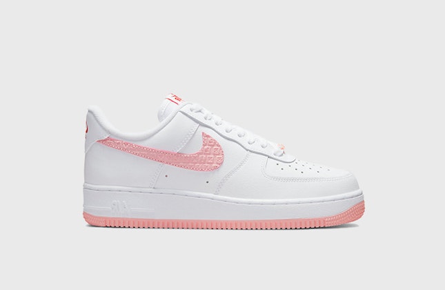 Nike Air Force 1 Low “Valentine’s Day” (2022) Nike Air Force 1 Low “Valentine’s Day” (2022)