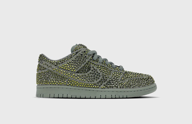 CPFM x Nike Dunk Low "Spiral Sage" CPFM x Nike Dunk Low "Spiral Sage"