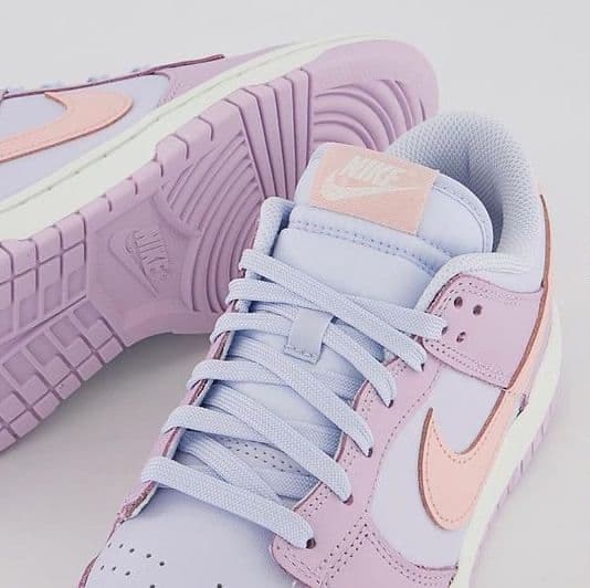 Nike Dunk Low "Easter" 2022