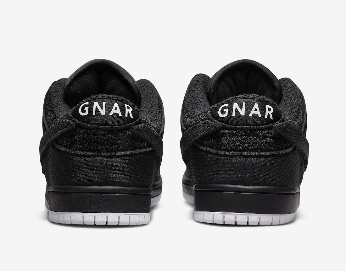 Gnarhunters x Nike SB Dunk Low "Gnar"