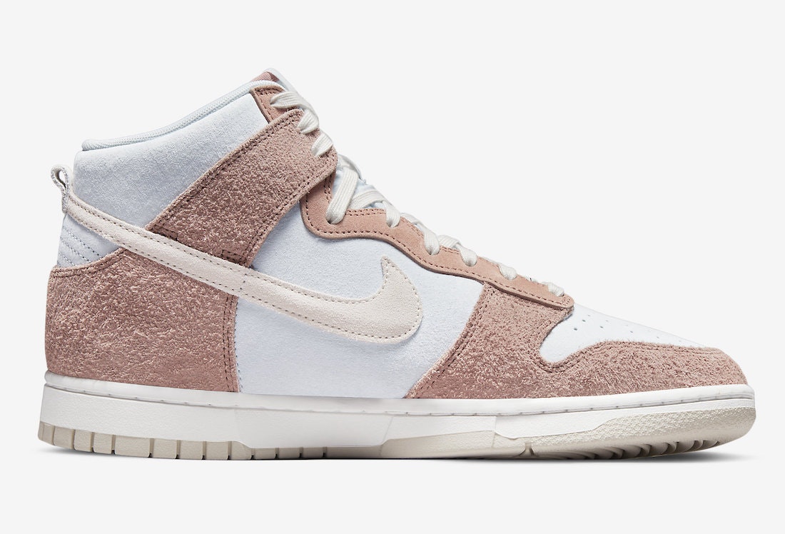 Nike Dunk High “Fossil Rose”