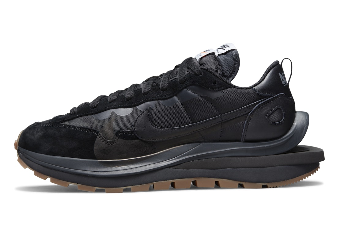 Sacai x Nike Vaporwaffle "Black Gum"