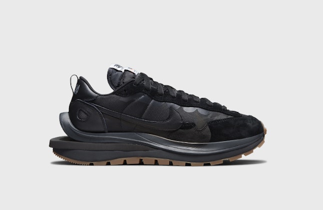 Sacai x Nike Vaporwaffle "Black Gum" Sacai x Nike Vaporwaffle "Black Gum"