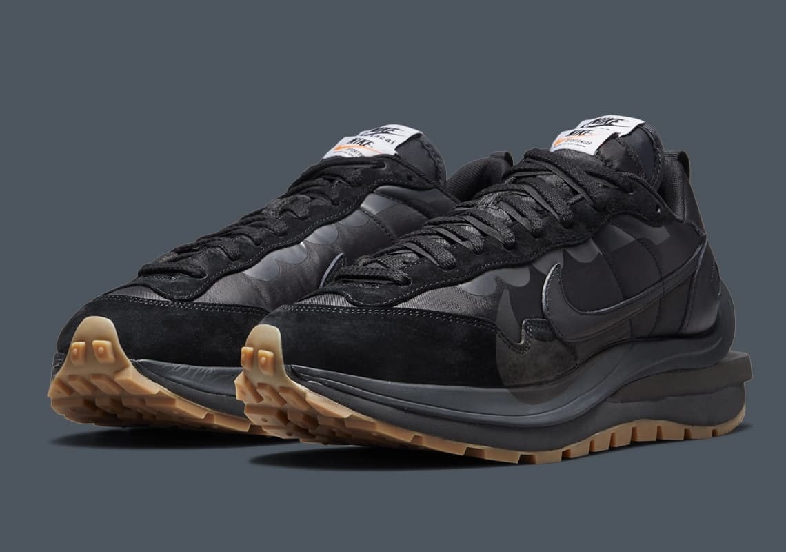 sacai x Nike VaporWaffle "Black/Gum"