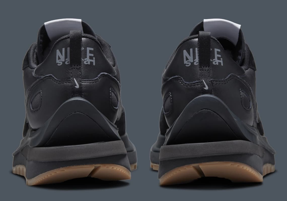 sacai x Nike VaporWaffle "Black/Gum"