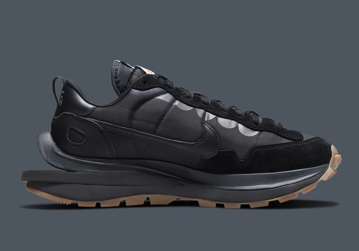 sacai x Nike VaporWaffle "Black/Gum"