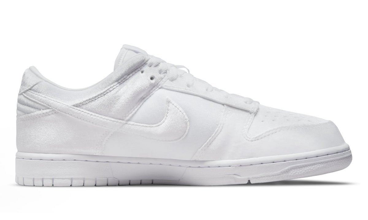 Dover Street Market x Nike Dunk Low "White Velvet"