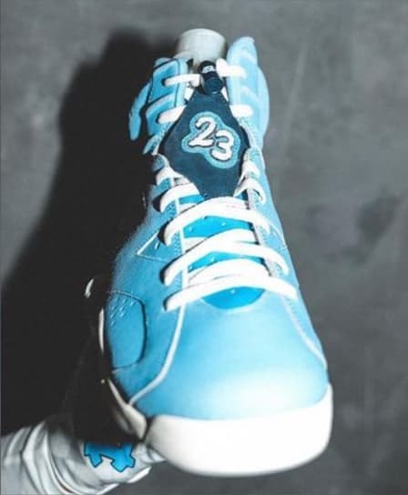 Air Jordan 6 "UNC" PE