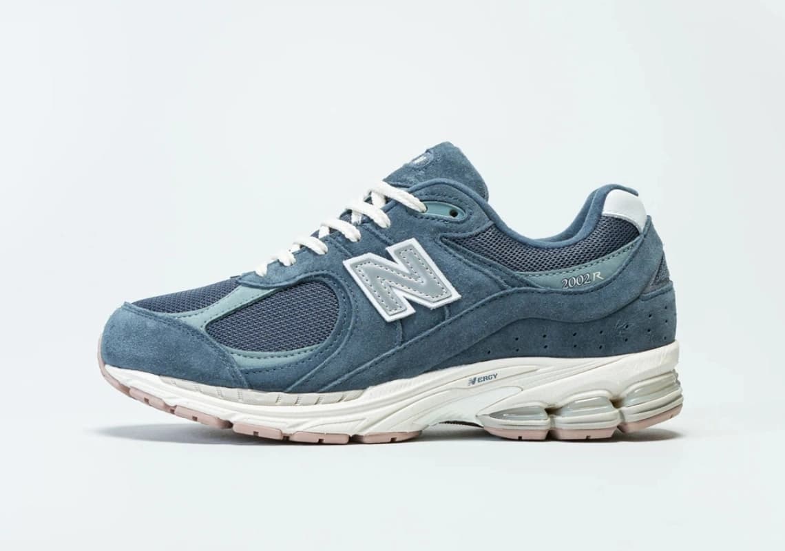 New Balance 2002R "Suede Pack"