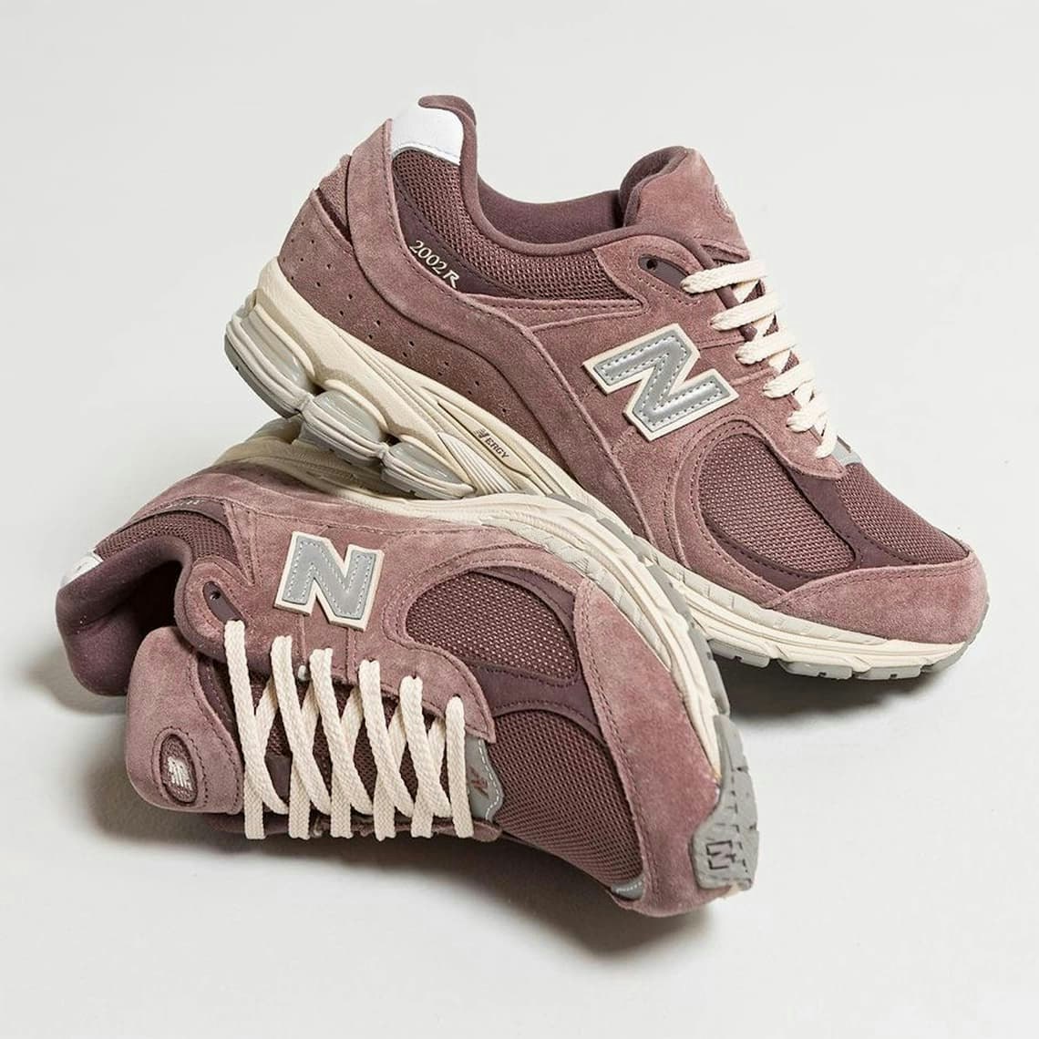 New Balance 2002R "Suede Pack"