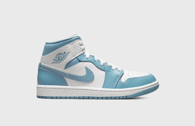 Air Jordan 1 Mid "UNC"