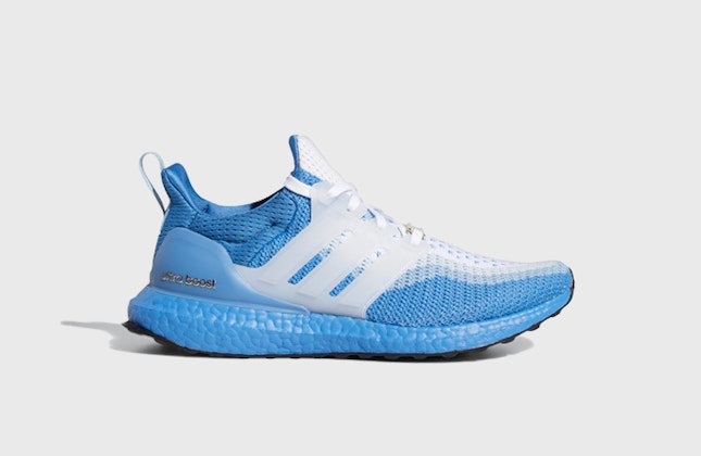 Katie Ledecky x adidas Ultra Boost 2.0 DNA "Focus Blue" Katie Ledecky x adidas Ultra Boost 2.0 DNA "Focus Blue"