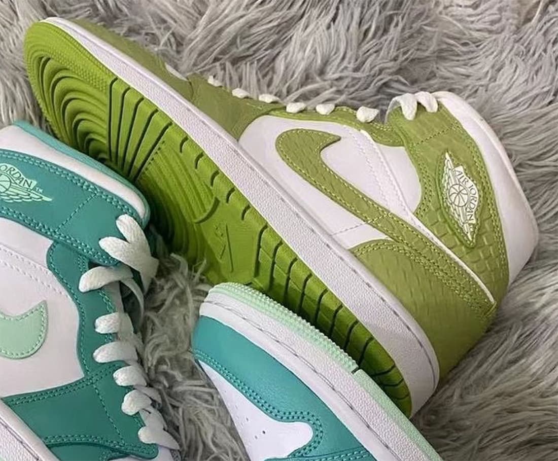 Air Jordan 1 Mid "Green Python" 