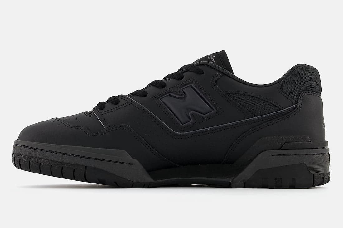 New Balance 550 "Triple Black"